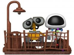 Dragons Trading Wall-E - Wall-E & Eve Pop Moments